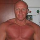 Lonny from Kent Looking for Hot Gay Fun
